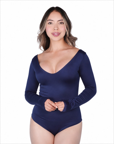 mujer-body-escote-moda-colombiana