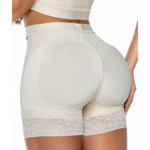 SHORT LEVANTACOLA INVISIBLE CON HUECOS INTERNOS DE REALCE